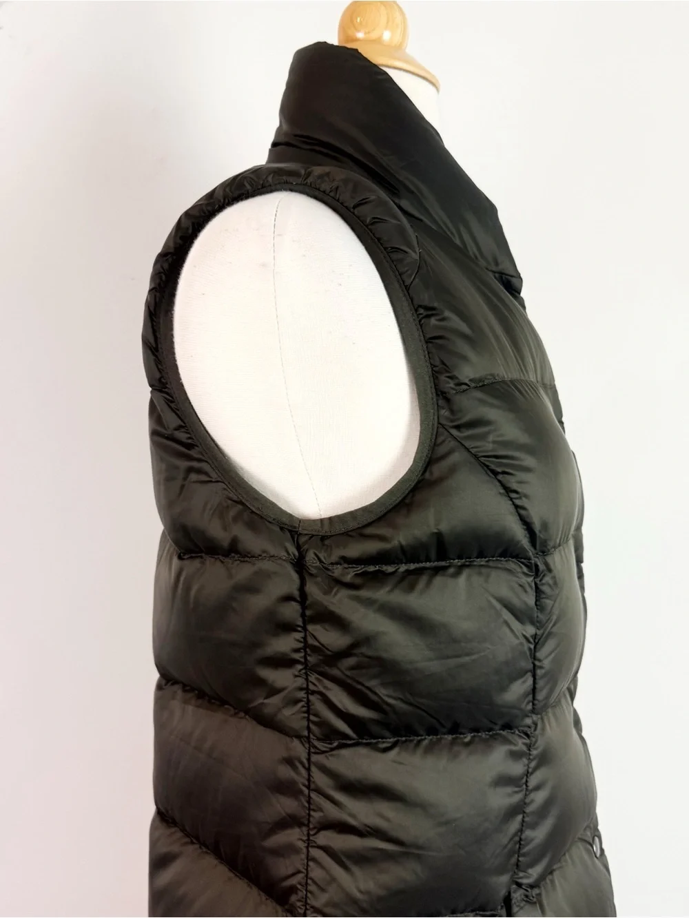 💋lululemon athletica Olive Quilted Down Vest size 6